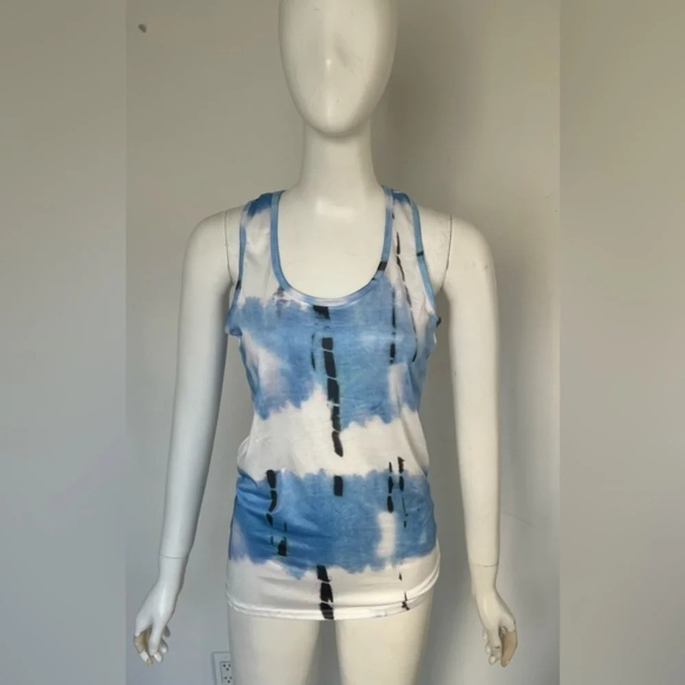 Easley Women's Stretchy Tank Top Blue Tie Dye Sleeveless Tee T Shirt M NWOT